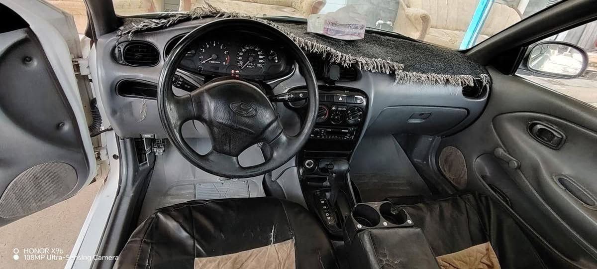 السلام عليكم
النترا موديل 2000 للبيع محرك 2000 بي تنقيص نص لتر كل اسبوع 
تبريد نقص كمبريسر
رقم صلاح الدين مشروع وطني شرط التحويل سنوية لل2029
السعر 39 ورقة وبي مجال
الهاتف ***********
