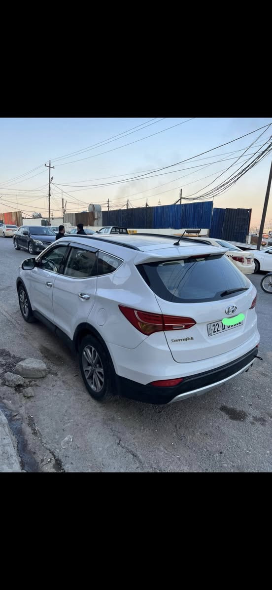 سنتافي 2014 خلجي فول موصفات بيهه 6 قطع سبخ عل صفحه واكع أبيع حيزام بدون دواخل و شاصي  شه رت بجم و ورا كبس  موصفات فول بانوراما كير و مكينه شه رت مكينه 4 سلندر مرغوب و 7 راكب رقم و سنوي جديد سياره ما بيهه دينار مصرف سعر 120$ قفل مكان زاخو واتساب ***********
