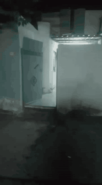 السلام عليكم متوفر مشتمل للايجار طابق ارضي طرمه صغيره وغرفه نوم وصاله وحمام العنوان حي الجهاد خارجية السعر 400 للاستفسار الاتصال علد رقم الهاتف ***********
