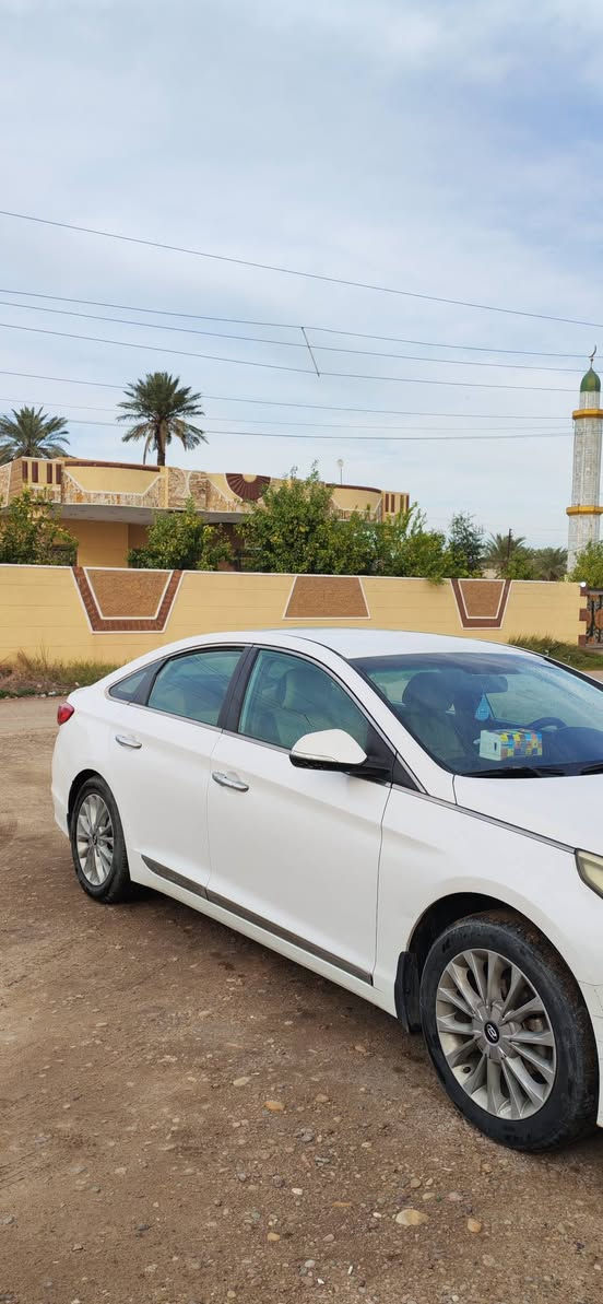 السلام عليكم
سوناتا 2015 خليجي محرك دوش 2400  
السيارة فقط تبديل بابين تبديل شركة اثر شخوط  
رقم بغداد سيارة خير من الله جاهزة 
السعر 145 وبيها مجال للطيبين 
رقم الهاتف ***********
