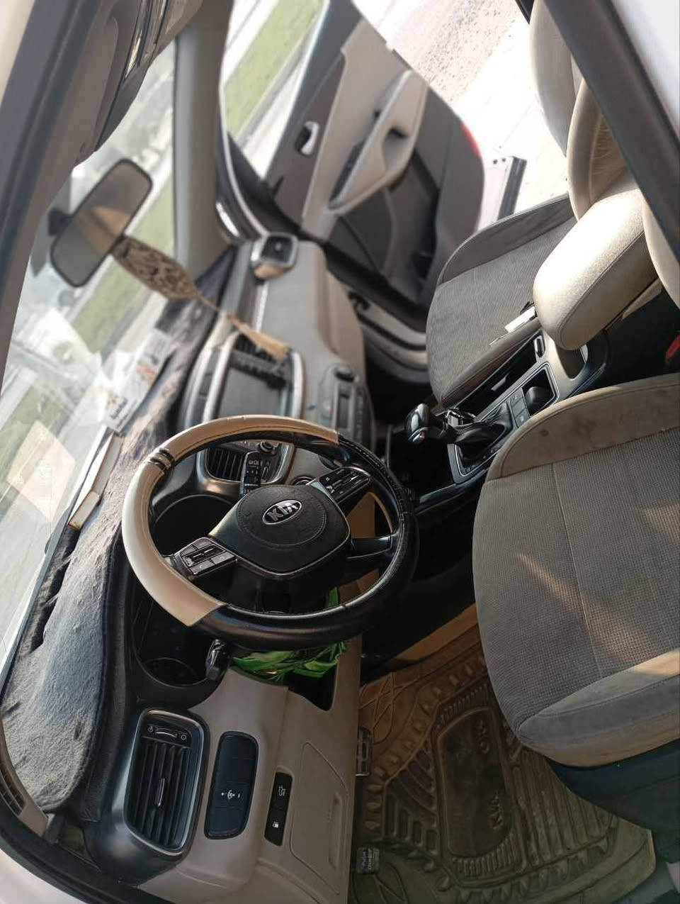 السلام عليكم
سورنتوا 2019خليجي رقم أربيل    
سيارة فول عدا البنراما بصمة تشغيل وابواب 
 شاشه كبيره بلاديه محرك سته سلندر 7 راكب حساس امامي خلفي    اشاره ترحيب كشن كهربائي كامره دواره تبريد 3 قطع كروس تثبيت سرعه مري شفط    
اشاير ترحيب فتح (المري عند الاقتراب) فول تحكم استرن اربع انظمه قياده  كشافات ضباب علامه سورنتو مضيئه بالدواسه 
السعر 210 
مكاني البصرة للاستفسار الاتصال *********** Singapore
