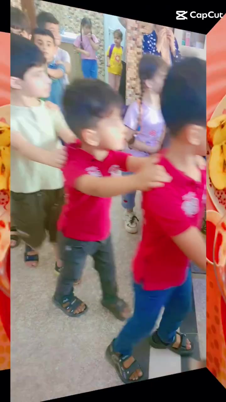 تُعلن روضة الأبداع عن بدء 
   (summer school)   
برنامج صيفي مميز يجمع بين التعليم... الترفيه
وتنميه المهاارات ضمن اجوواء مليئه بالمرح والتسلية🩷حيث نقدم لأطفالنا الأعزاء:
✨ تدريس جميع المواد بأسلوب مبسط واحترافي
✨ أنشطة تعليمية ممتعة تنمّي مهارات الطفل
✨ ألعاب  يوميه لإضافة أجواء من المرح والسعادة
✨ وفعاليات مميزة خلال فترة الدوام الصيفي
🌟 صيف مليء بالتعلم والمرح بانتظار أطفالنا الأحبة 
       أهلاً وسهلاً بكم 🌟
للتواصل والاستفسار / 
***********
حي الشهداء/ مجاور دائره الري
