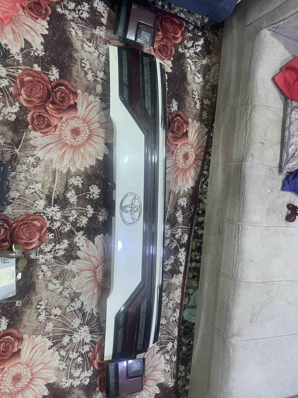 بك لايت لاندكروز يرهم من موديل 2022 فما فوق دزاين لكزس الشكل الجديد


**إذا كنت صاحب هذا الإعلان وتريد حذفه لأي سبب، رجاءا أرسل رسالة إلى الدعم الفني**