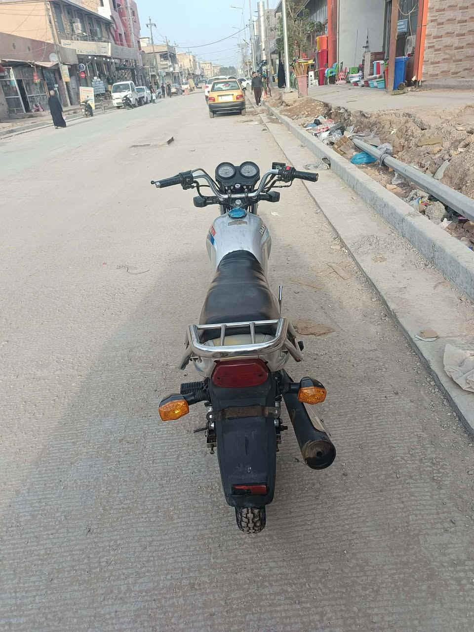 سلام عليكم دراجه دايوان عضم اوراق اصولي موديل 18دراجه نضيفه شوفت عينك للبيع او مراوس بنامه مكاني بابل مركز الحله رقمي*********** سعرب750وبيه مجال
