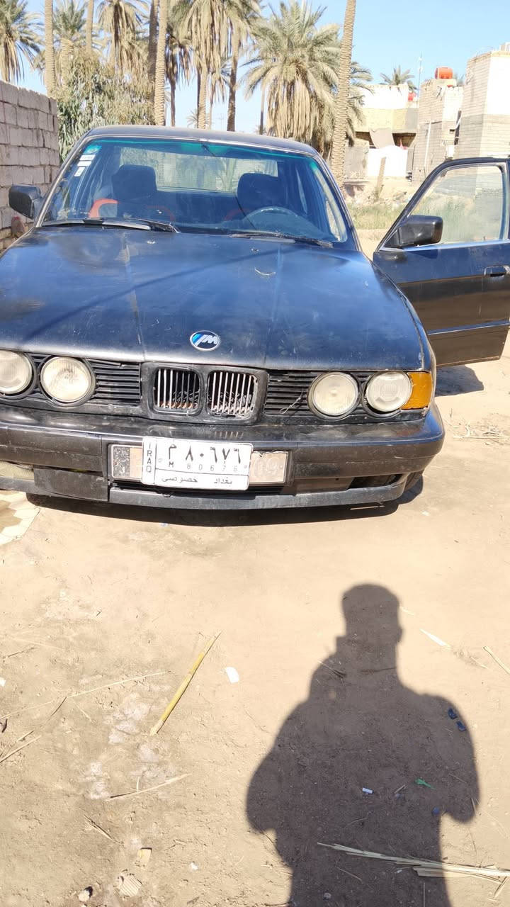 يي ام دبليو  520لون اسود موديل 89مكينه محور راس ثور حداديه وصط كهربائيات شغاله سياره مال جناي 35وبيه مجال بصيط المكان الدوانيه غماس ممتواجد ع لخاص فقط واتساب وع لخط 
***********هاذ بي واتساب

***********
