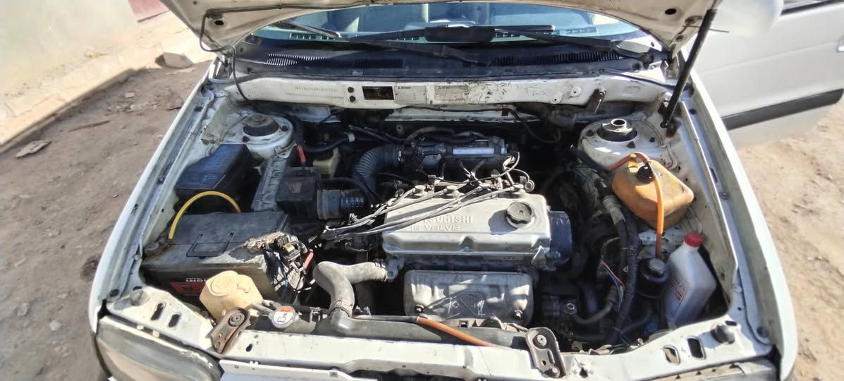 للبيع مسبوشي ٧ راكب موديل ٩٤ مكينه وكير جدد وضفيرة جديدة وتخم تاير جديد سيارة يسرة بلاد مكاني نجف ناحية الحرية
السعر ٤١ وبيه مجال
***********
