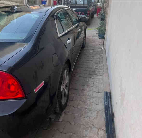 شيفروليه ماليبو (موديل 2012 LT بريمير)🖤🔥

⚙️ محرك 2.4 لتر – 4 سلندر
⚙️ كير أوتوماتيك
🛡️ نظام مانع انزلاق
🛣️ مثبّت سرعة
🔑 تشغيل عن بعد
🔊 نظام صوت نقي
🪞 مرايا كهربائية
💺 كشنات كهربائية مع تدفئة
🚗 حادث أمامي دعامية وبنيد – كله راجع بلاد
🧼 استخدام خاص والسيارة نظيفة
🔢 رقم بغداد جديد وهزّة جديدة
📏 صدر 100% أمامي وخلفي
🛞 طخم تايرات
❄️ تبريد فووول

السعر: 78$ بيها مجال 
مكان تواجد السيارة: بغداد
رقم صاحب السيارة: ***********

الصفحة مكلف بالنشر
