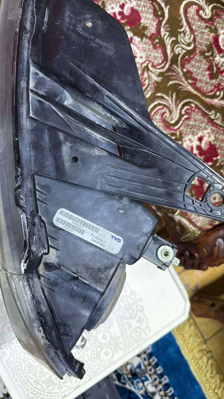 للبيع مكاني بغداد حي الجامعه  لا يت الايمن نضيف بس نقص جامه.  والايسر كامل


**إذا كنت صاحب هذا الإعلان وتريد حذفه لأي سبب، رجاءا أرسل رسالة إلى الدعم الفني**