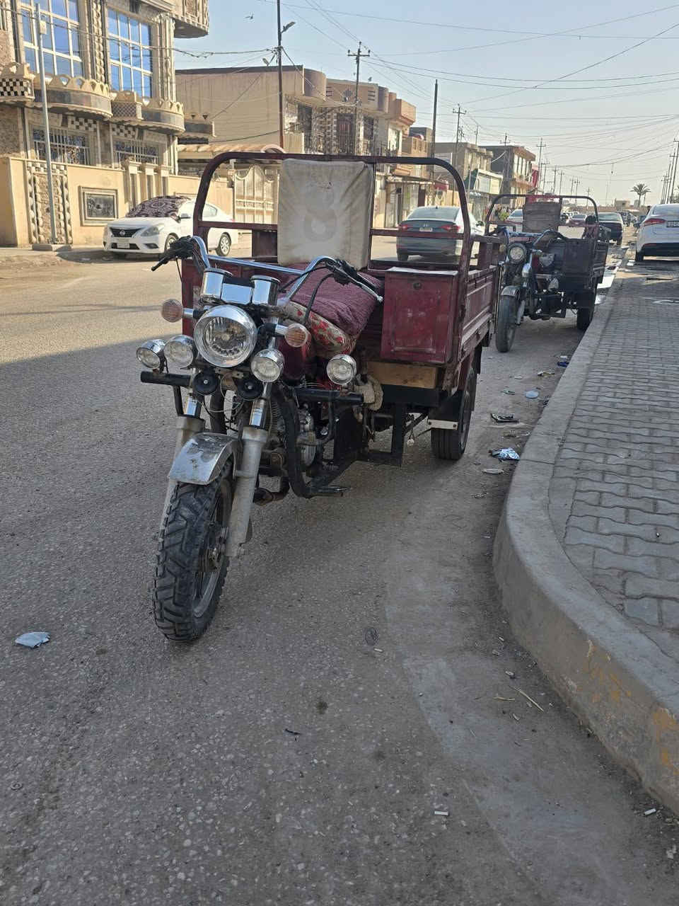 سلام عليكم ستوته موديل 16 جاهزه ع اخر حبايه سلف هندر كهربائيات كلها شغاله ستوته تجي تفحصها كلها بلاديه شاصي قطر صبغ زنجار مابي السعر 1450وبيها مجال الي مو شراي  لا يدخلي رجاء
*********** 
***********
