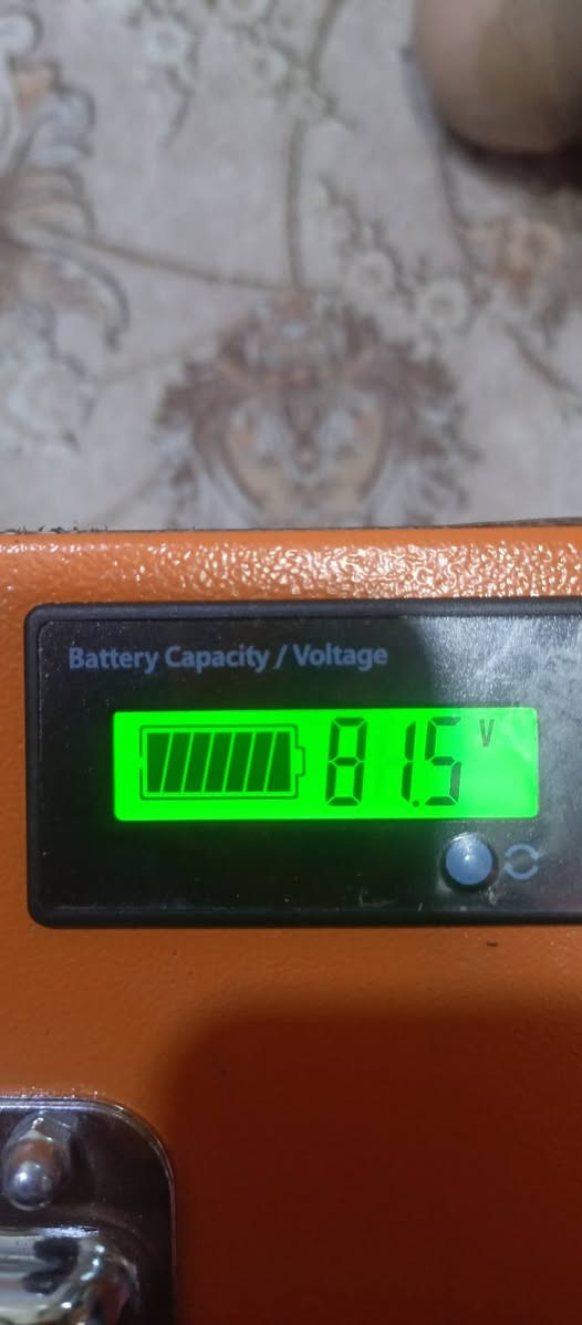 بطاريه 72 فولت 33 امبير سعرها 375 رقم الهاتف ***********
