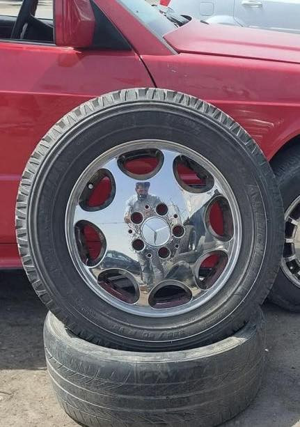 السلام عليكم 
شباب عندي تخم ويل كروم مع تخم تاير جديد انتاج ٢٥ استخدام اقل من شهر حجم ١٦ يرهم دب و جامبو وشبح السعر ٣٠٠ الف قفل مكاني بغداد الغزالية


**إذا كنت صاحب هذا الإعلان وتريد حذفه لأي سبب، رجاءا أرسل رسالة إلى الدعم الفني**