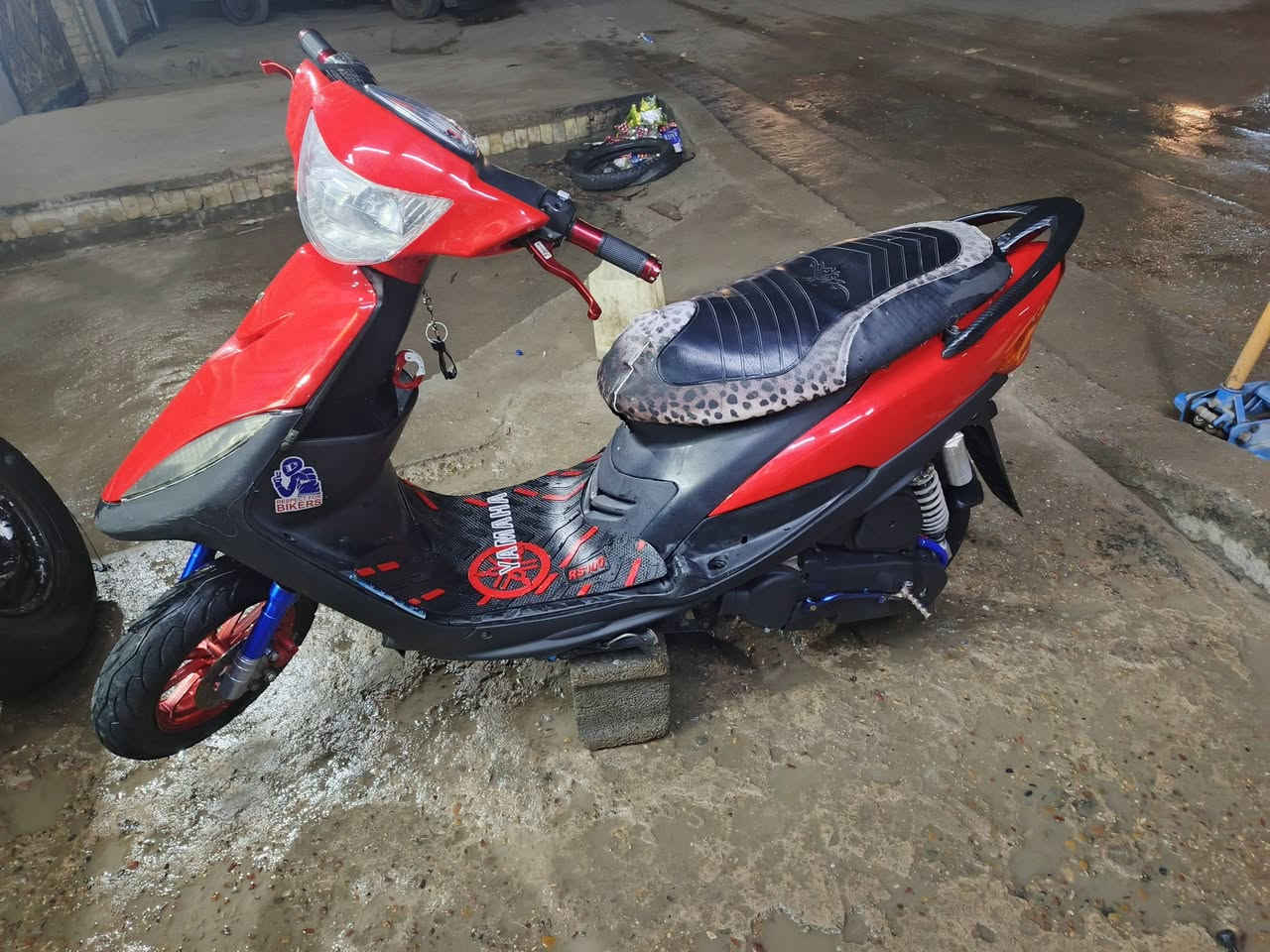 سلام عليكم دراجه ماكس عدله كامله مابيها كل نقص وبيها تزويد كم قطعه بوشه 55 بيها كلجات رياضيه +دمام درجه خير من الله ***********تصال واتساب السعر 700وبيها مجال بكاني بغداد حي اور
