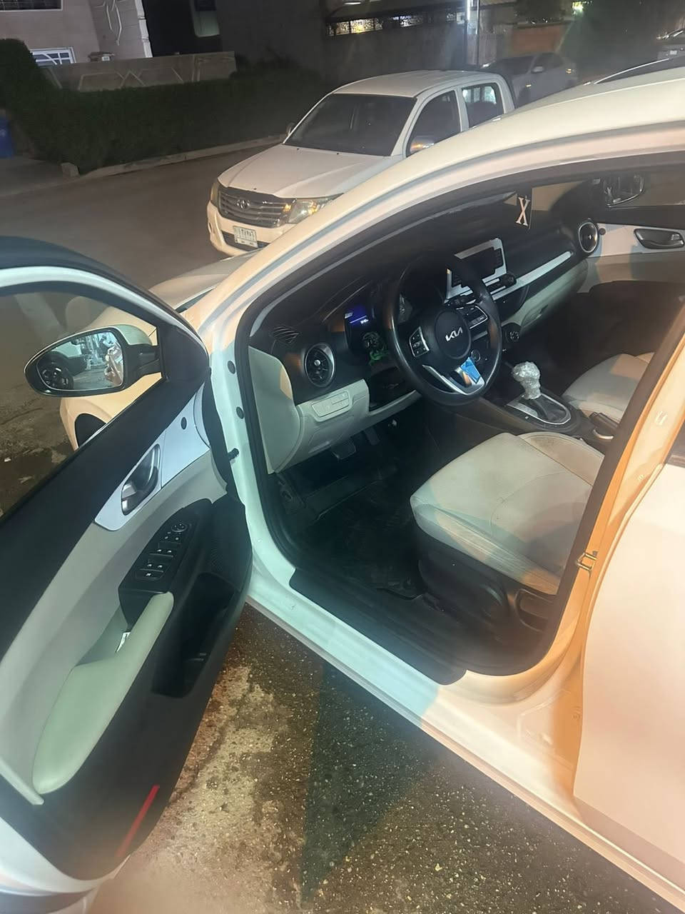 سلام عليكم سيراتو موديل 2022 دوليه فول موصفات مكفوله
من البارد والصبغ والتكحيل سياره عله وضع الشركه محرك 1600 دكاشن عالي معروف السيراتو بلصيف بدون دوانز  ماشيه

 64 حقيقي للتنبيه مانفتح بيها برغي واحد مكان السياره بغداد /حي الجهاد / فرع الشارقه /

مامتواجد عله الفيس الشراي يتصل 

السعر 170

رقم الهاتف ***********
