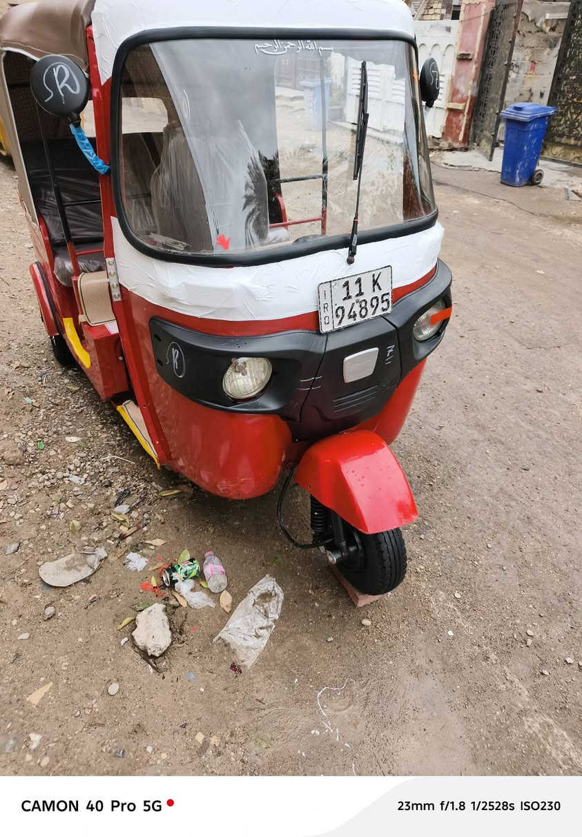 سلام عليكم تكتك موديل ١٢شهر١٢ كير مكينه خير من الله مكينه مال 20  تخم تاير جديد كهربيات كله شغاله جادر جديد جامه جديده قطره خياس مابيه صبغ عام فقط جماليه بدون معجون ولا ضربه اي نقص مابيه شراي اتصل خاص مغلق مكلف بلنشر السعر4900وبيه مجال مكاني بغداد الغزاليه ***********
