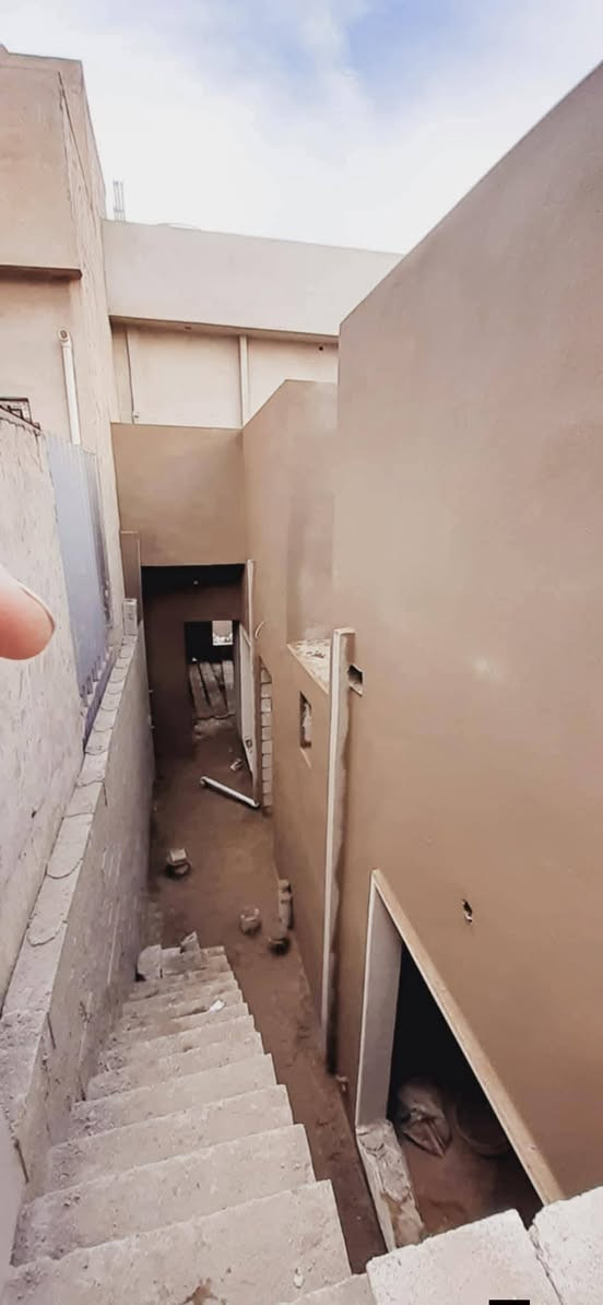 كادر لبخ سمنت من الموصل نعمل في تكريت والمناطق القريبة
شغل يرضيك ويرضى رب العالمين وقديم كار
لبخ ناعم
نثر
تصفير حائط 
ليحب 
يتوصل 
*********** وتساب شغال
