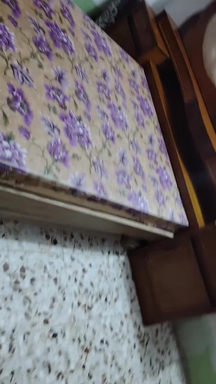 غرفه اغشاب الاصليه تزگام محتاجين واريد ابيعهه 
عنوانه شارع 80الاستفسار مراسله الصفحه 🤍السعر خاص


**إذا كنت صاحب هذا الإعلان وتريد حذفه لأي سبب، رجاءا أرسل رسالة إلى الدعم الفني**
