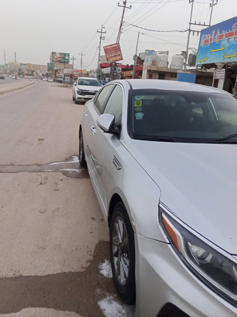 السلام عليكم اوبتما موديل 2020 امريكي بيه حادث جاملغ وبنيد. والباقي كفاله  رقم بابل  كير مكينه كفاله 
موصفات 
اشاير بلمري
شاشه 
كامره خلفيه دواره 
حساس خلفي 
رادر امامي 
تحديد مسار 
نقطة عمياء
تحكم استيرن 
صور الحادث موجود بل صور موضح 
وسياره حلوه ونظيفه السعر 140وبيه مجال مكاني بايل حله شارع 60  ***********
