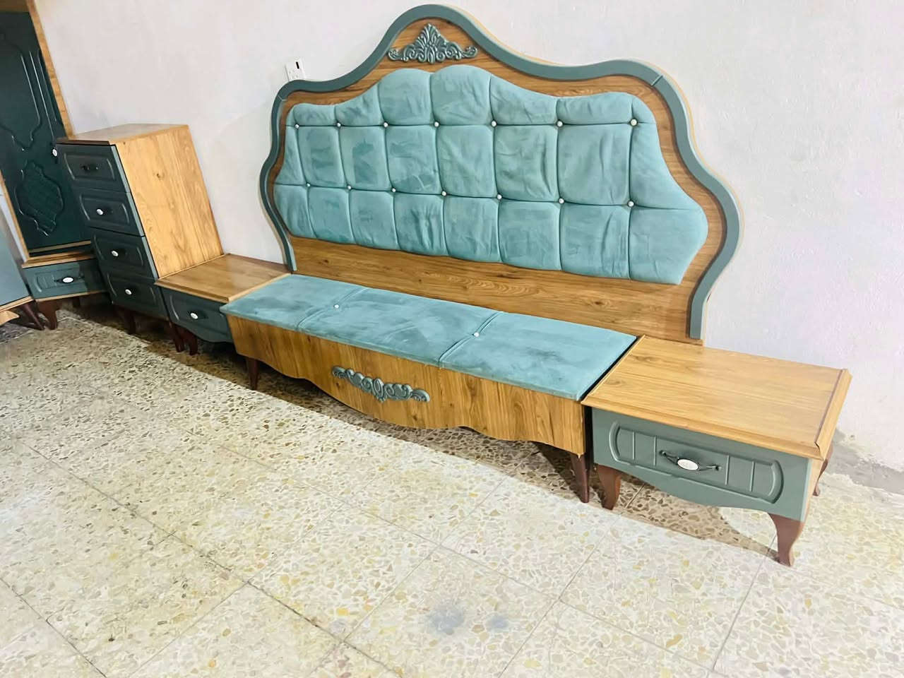 غرفه تركي زان ثكيل 9قطع ضهر بلوك


**إذا كنت صاحب هذا الإعلان وتريد حذفه لأي سبب، رجاءا أرسل رسالة إلى الدعم الفني**