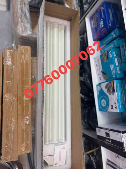 😱 جبتلكم الجديد بسعـر المستخدم – 85 ألف بس!
💯 محد ينافسنا بالسعر ولا بالكوالتي، وويّـا وصـل ضمان رسمي  ✅
⚡ العرض نازل نـزول بالسوك، والطلب مولّع نار! 😍

🛰️ Ubiquiti AM-5G19-120 – تغطية 120°
🛰️ Ubiquiti AM-5G20-90 – تغطية 90°

💪 قوة خارقة 19dBi / 20dBi
⚙️ متوافق ويا كل أجهزة البث – الشبكة تصير طيارة 🚀
💎 جودة وأداء مضمونين – لا تفوّت 
للتواااصل ❤️*********** 
🚚 توصيل متوفر لكل المحافظات
⏳ تنبيــــه مهم: الكمية محدودة، أول ما تخلص يرجع السعر القديم – إلحق قبل لا يفوتك 🔥
