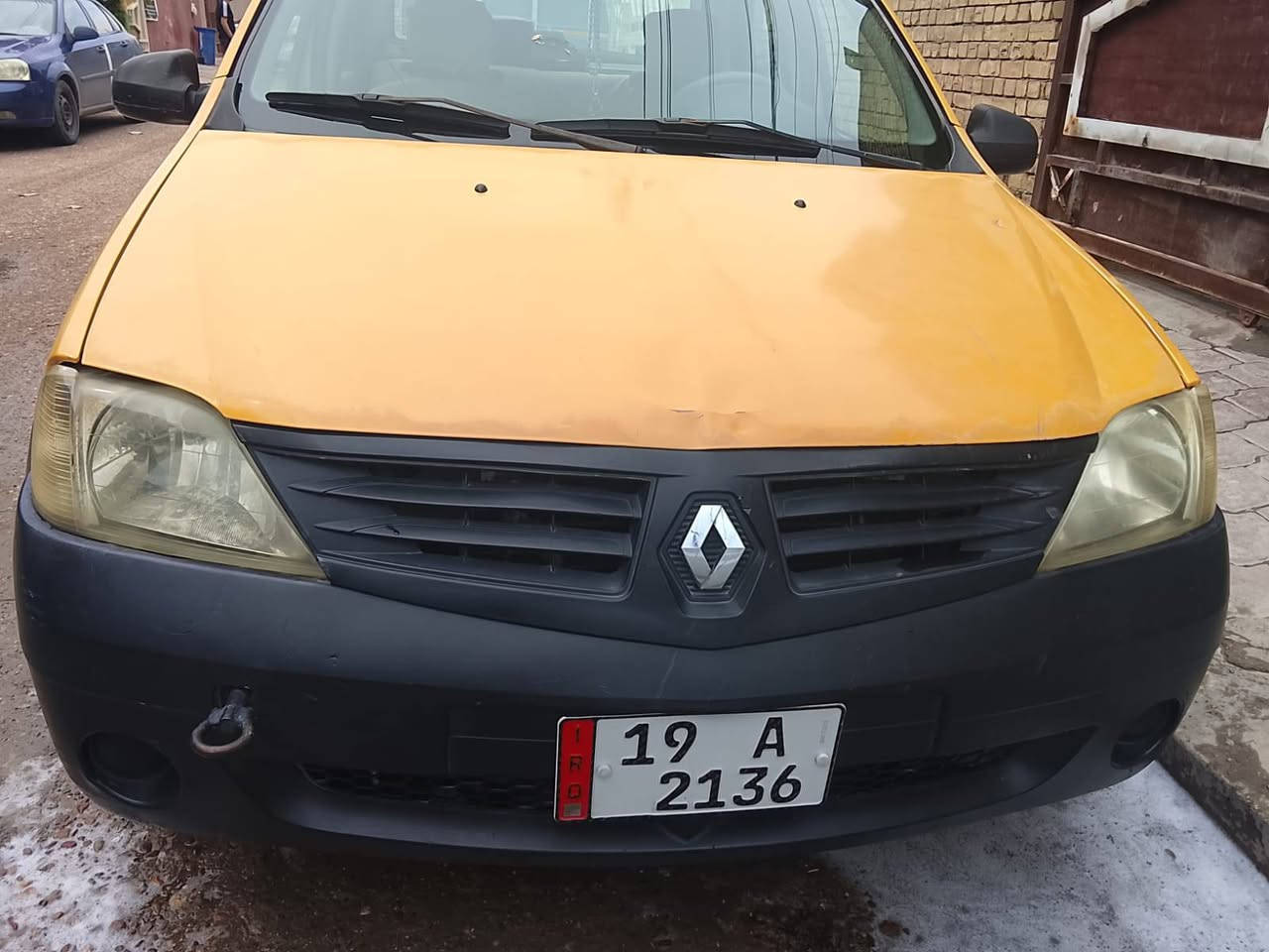 رينو لوكان موديل 2014 بسمي تكسي مصفره هيىه وغرامات مكينه كير فرنسي كامله كبل لشارع نقص بس راديتر تبريد وبيهه طخات خفيفه مبينه بالصور مكاني بغداد العبيدي السعر 40 استفسار ***********
