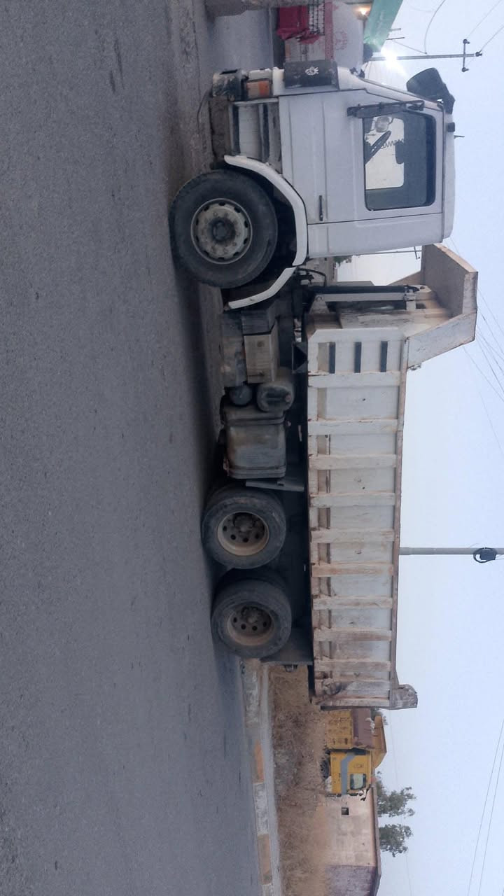 اسکانیا مودیل ١٩٩٠ مجموحە بلادي محرك شانصي بشرت تخم تاير جديد  بودي جديد جاهز بشخل  رەقم سنەویە جدید حسە گاز موصل بي تحويل بشرت     عنوان كوير 
***********
***********
