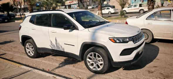 جيب كومباس موديل 2022 فول موصفات كوشن جلد وهيتر بصمه شغال 17 هزار ميل رويشتيه 
3 پارچه صبغ بى داخل سنويه 2030 هزه جديد تحويل غرامه به شه رت سعر 135 مجال رقم *********** اكر
