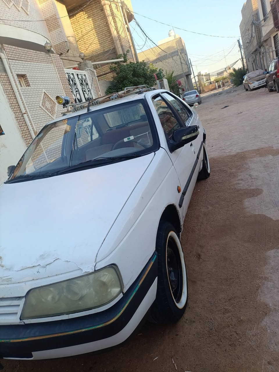 بيجو405مديل 9مكفوله السياره من الضربه كير ومحرك وحداديه مكفولات ماعليه غرامات مصفره السعر 32وبيه مجال مكاني نجف ***********
