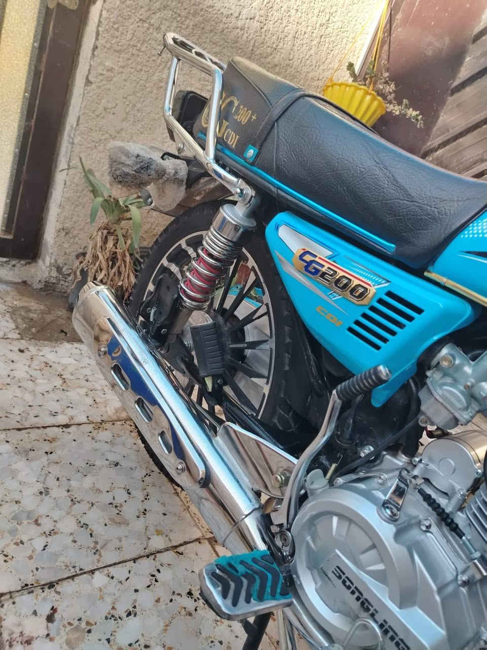 بيع دراجة سونك خمسة كير سلف وهندر اي نقص مابيهة لاتنقيص ولا تبخير جيب فيتر وياك اوراق كاملة سعر 800عنوان بياع السيدية رقم ***********
