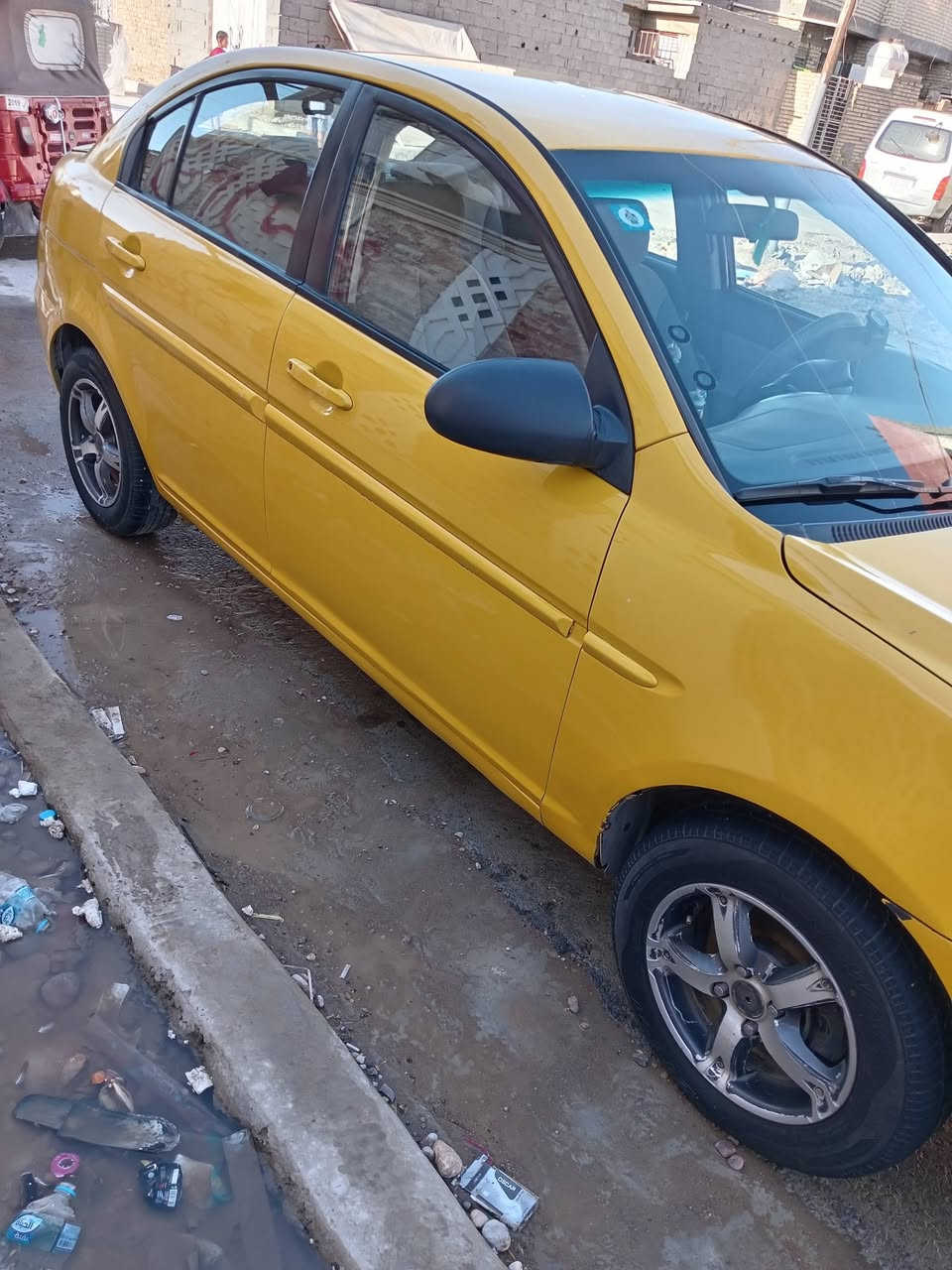 السلام عليكم أكسنت موديل ٢٠٠٨ وارد أمريكي بيها ضربه جاملغ خلفي شبر لا كص ولا شي سياره جديده تخم تاير وصدر جديد مكينه وكير مكفَولات
السعر ٧٧ وبيها مجال بسيط رقمها كربلاء وانكليزي مشروع وطني العنوان بغداد الشعب ***********
