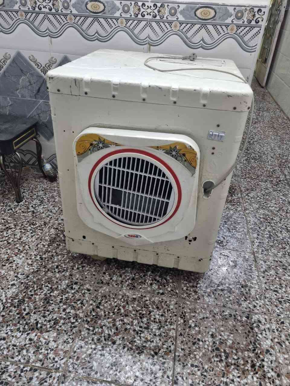 للبيع مبرده سعوديه جديده تجي وتشوف 120

***********
