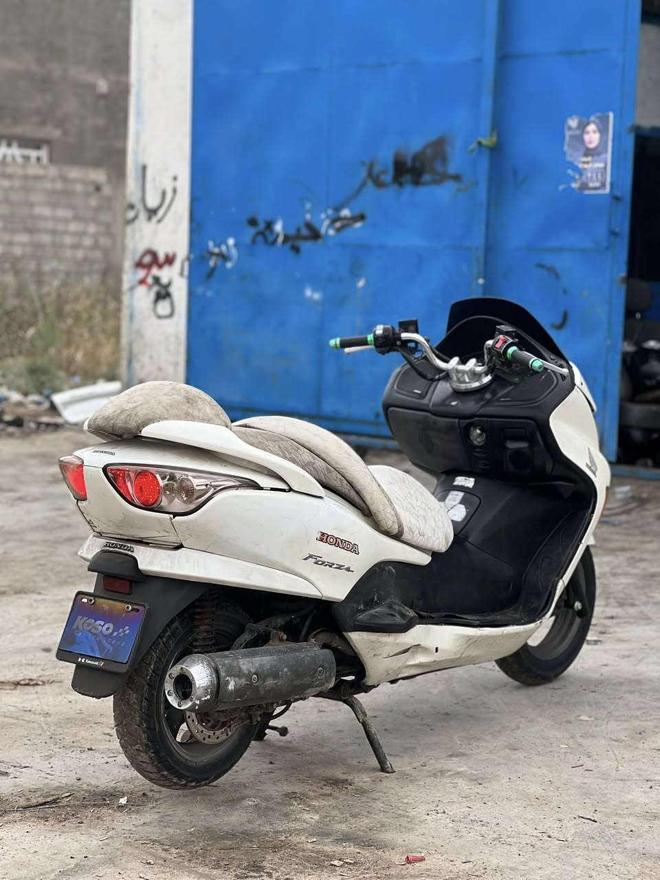 السلام عليكم دراجة فور صفر تسعة دراجة نظيفة كلها كفاية العامة ما مفتوحة كلها بلادية ما بي برغل تجاري ومكاني بصره قضاء الدير***********
