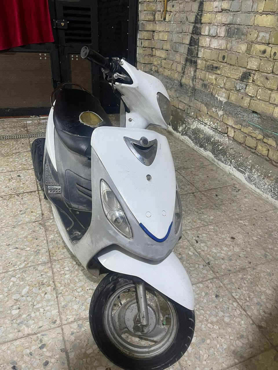 السلام عليكم دراجة ماكس منغولي للبيع
دراجة نضيفة كلها شغالة نزلتها رمبة 
تايراتها جدد شلعة مكينة حلوة كهربائيات كلها شغالة السعر 500 الف 
مكاني بغداد حي اور 
***********
