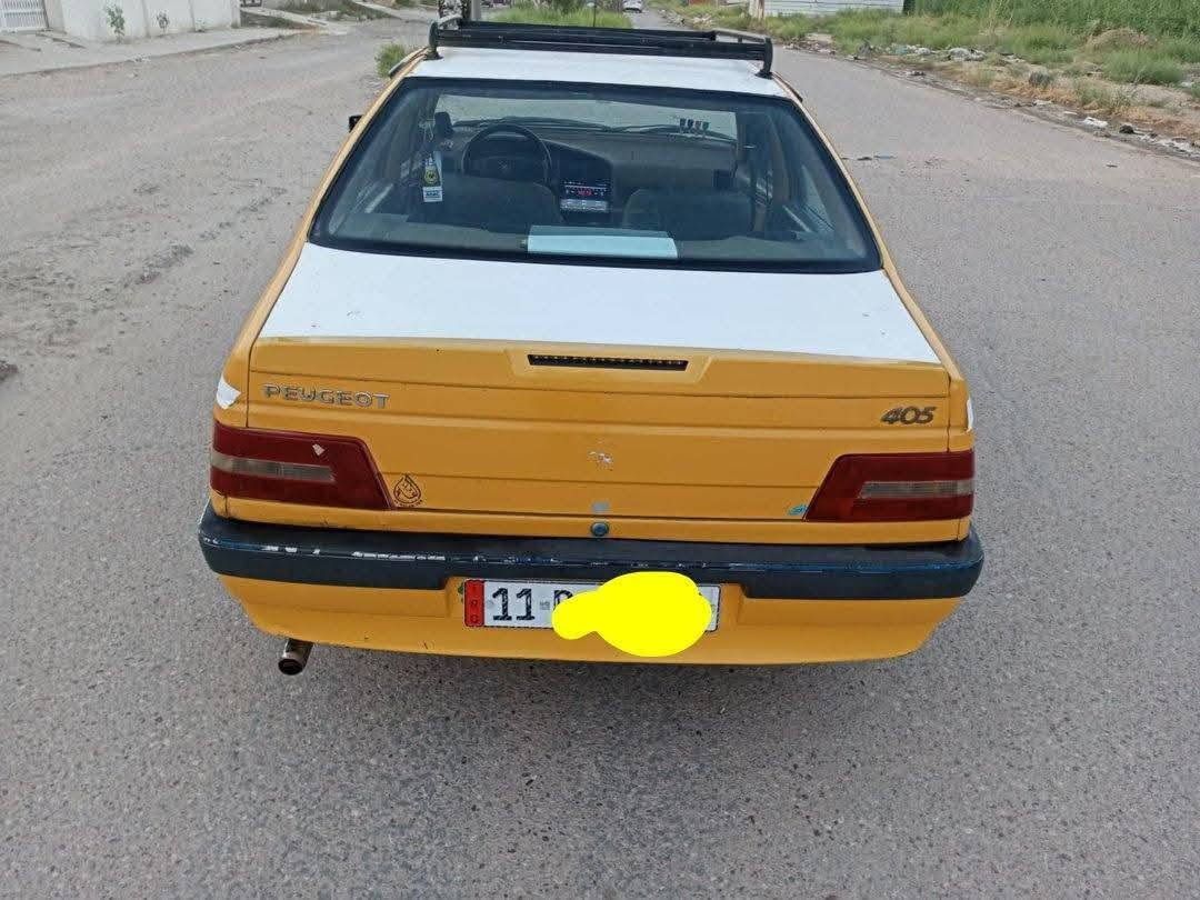 سلام عليكم بيجور لميس ٤٠٥ موديل ٢٠١٢ رقم انكليزي بغداد سعره ٣٠ وبيه مجال الشراي بي خير ويدلل *********** وبيه كير ومكينه فرنسي حداديه باتري تخم تاير كله مكفول

