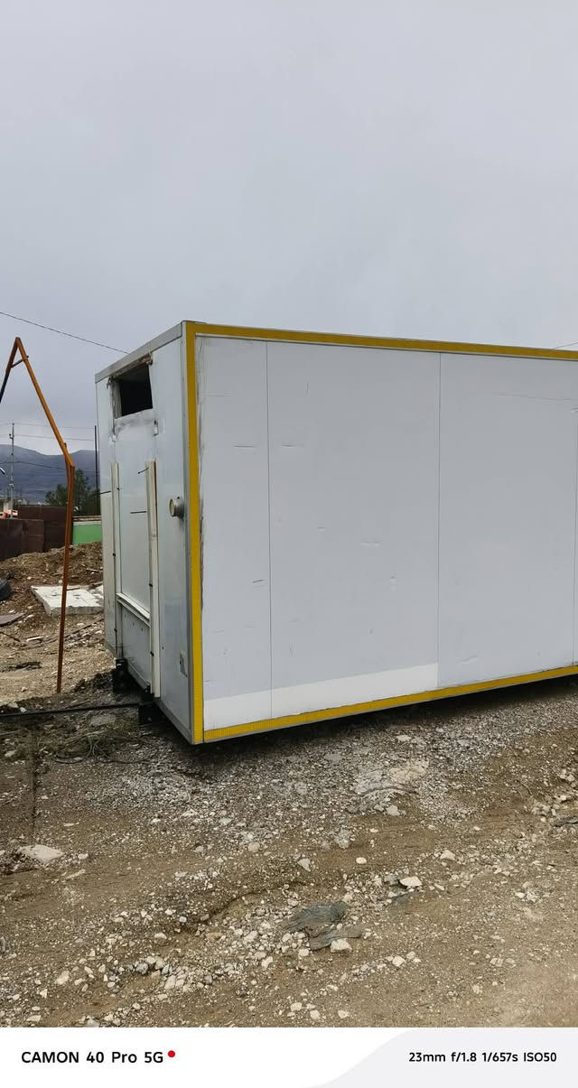 براد للبيع
طول 520
عرض250
رافع 210
***********
