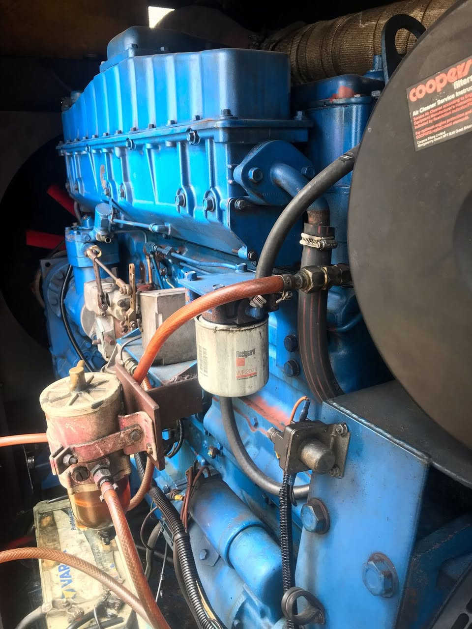 #وجبة جديدة اسعار مناسبة
كمنز 5 ونص كاتم
استيراد امريكا USA
سيت بلاد أوربي  
توليد 350 كيفي
كاتم فول 
شاشه حمايه
عنوان فرع الأول ديالى خانقين 

هاتف ***********
***********
