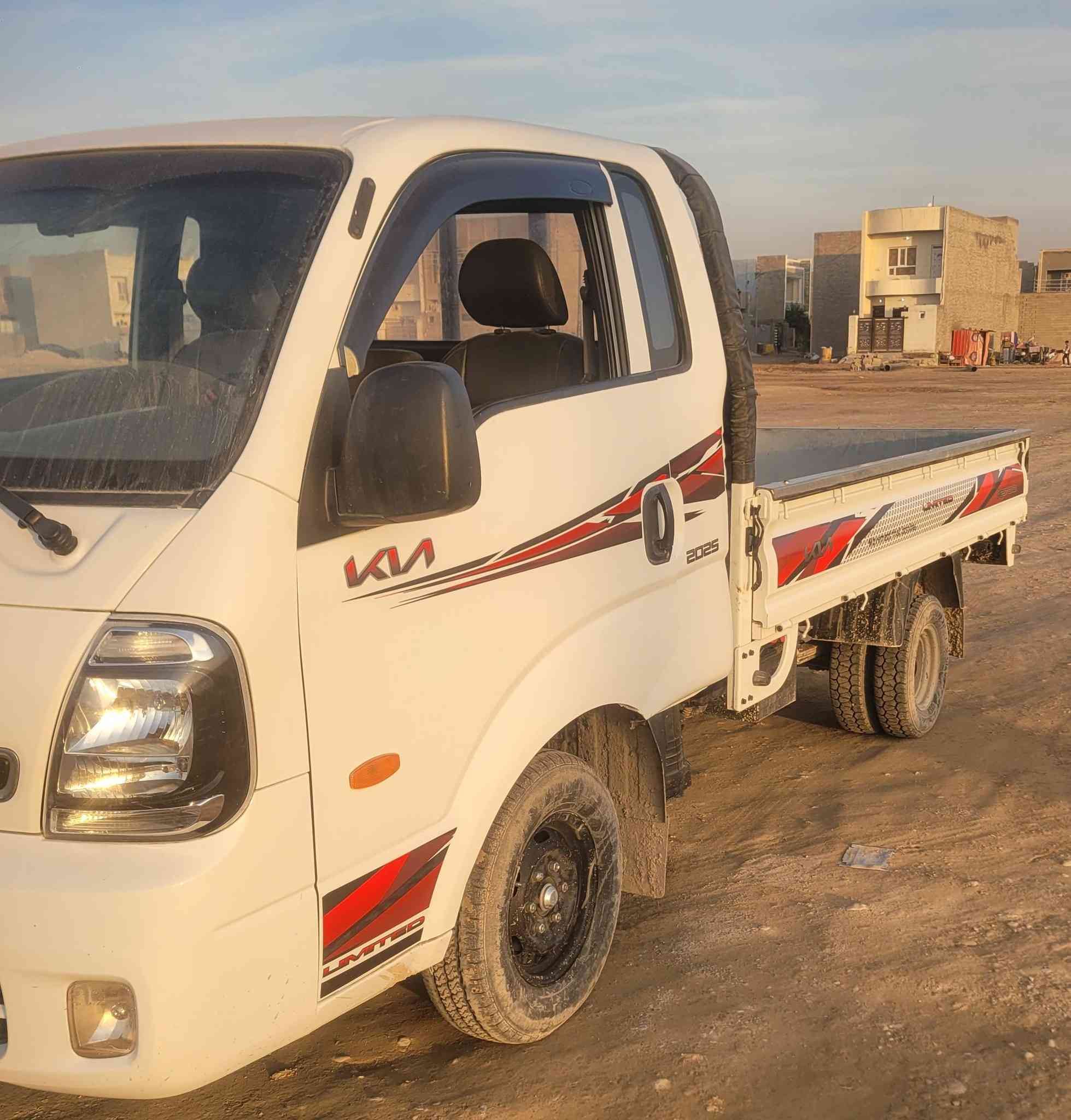 الحلال للبيع  ..
كيا بنكو  موديل 25 
رق
م صلاح الدين  نكليزي..  تحويل..؟ ثاني يوم  ؟ 
سياره مبدل قمارة  ...  كير محرك اكسل.. كفالة عامة 
سيارة ماشية 6الالف 
 المعرفة السعر اتصل  مباشر مع صاحب سياره 
***********
***********
