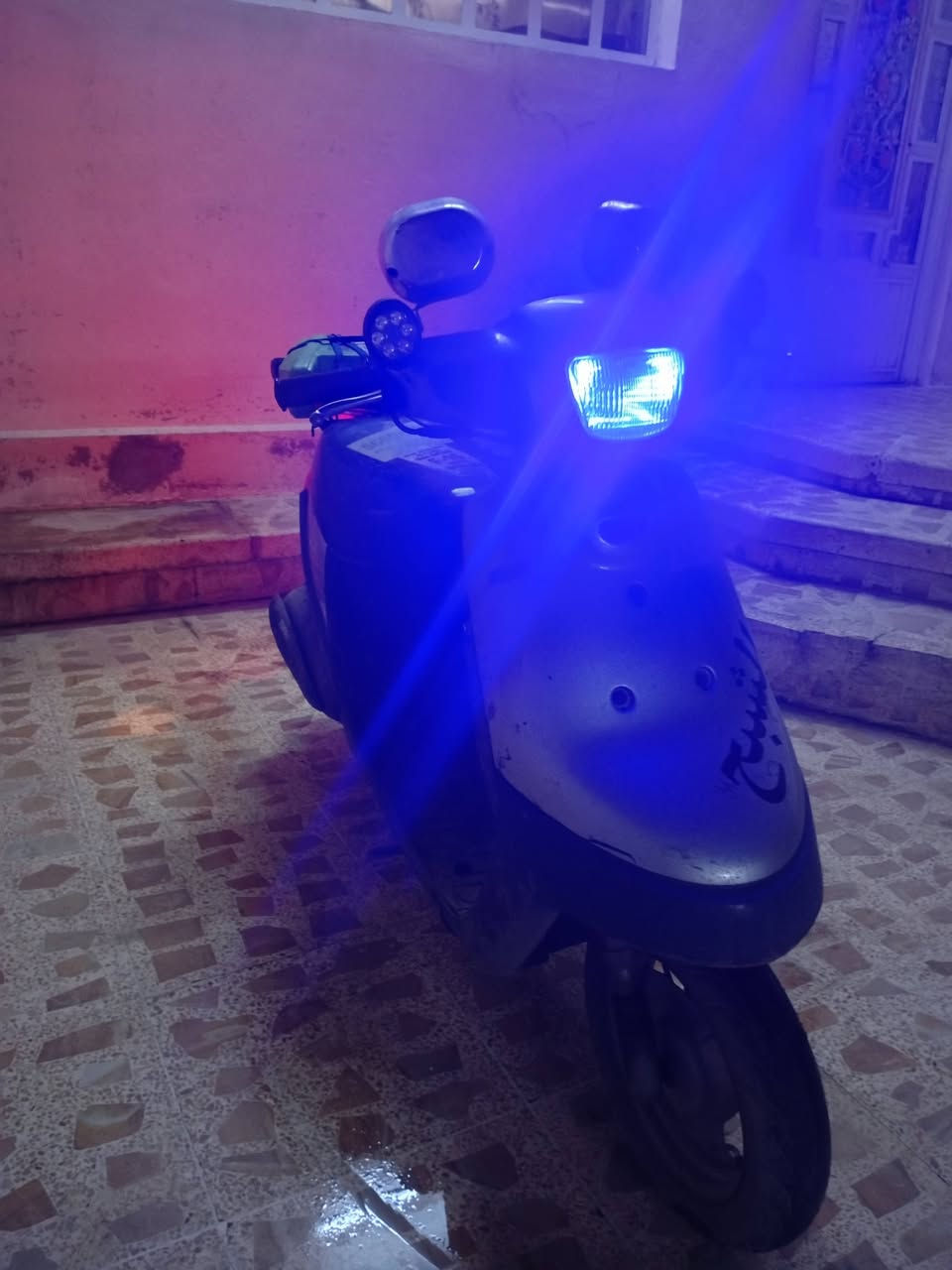 السلام عليكم عندي هاذا الماطور عارضو للبيع مابي اي نقص شراي طب خاص وتدلل سعرو 325وبي مجال ***********
