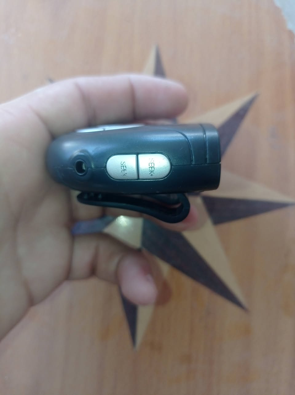 السلام عليكم راديو وساعه بنفس الوقت سحب قوي جدا السعر 20 معه التوصيل


**إذا كنت صاحب هذا الإعلان وتريد حذفه لأي سبب، رجاءا أرسل رسالة إلى الدعم الفني**