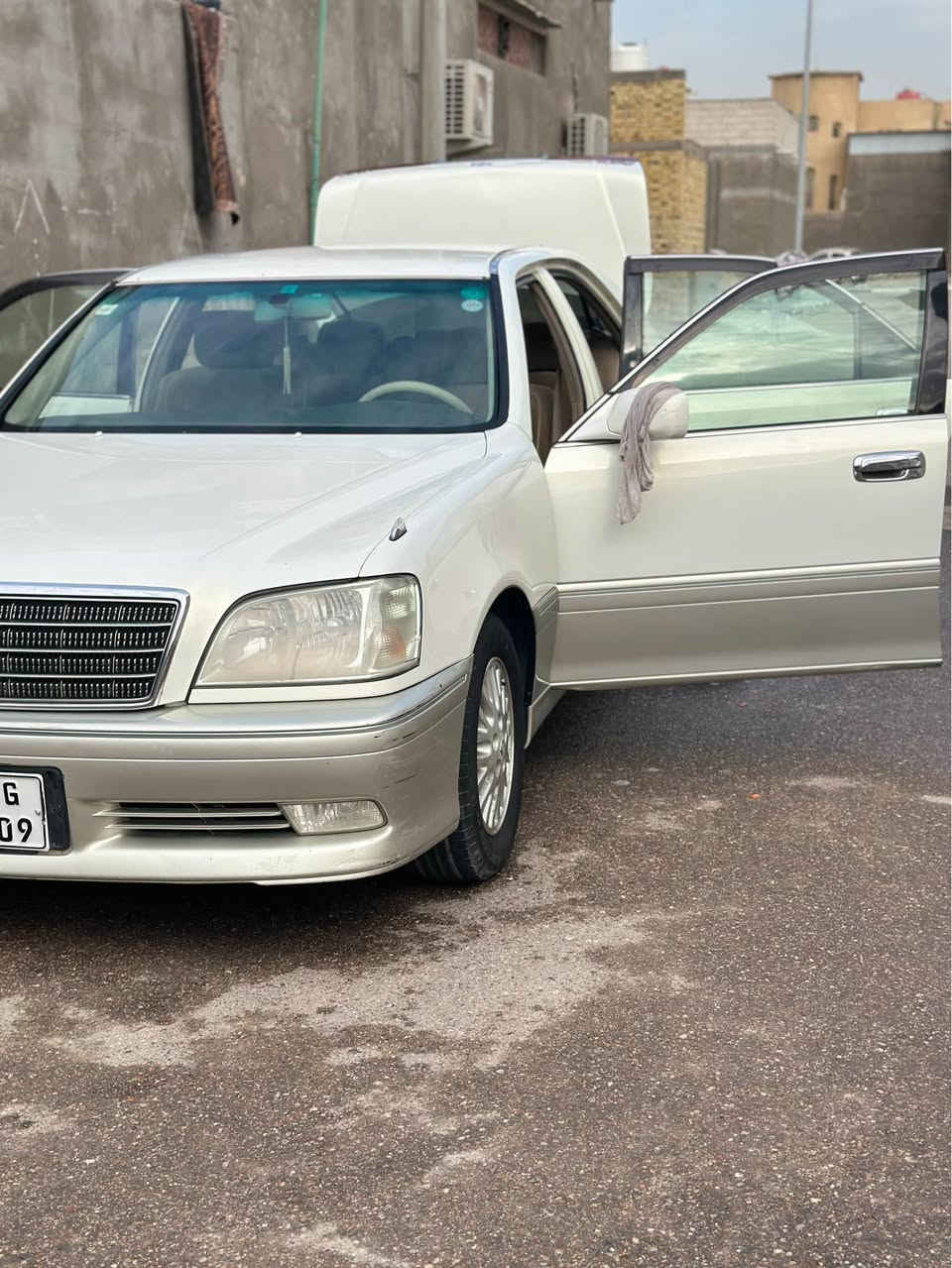 سلام عليكم جنون ادوات أدوات كصه قماره سياره جديده وجاهزه ارقام الماني سنويه سياره جديده مكينه وكير وتبريد كصه قماره فقط سعر 43 مكاني بصره *********** البصرة, العراق
