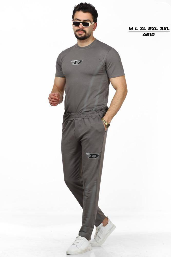 #الموديل_الثاني 👍 شي روعة  الصيف ويانة غير شكل 👍
#تراكسود تركي رجالي خامة قطن درجة اولى 
L XL XXL XXXL 
#خانقين شارع المصرف داخل الفرع مقابيل مجمع باريس #واتساب***********
#تجهيزات_موناكو_الرياضية
