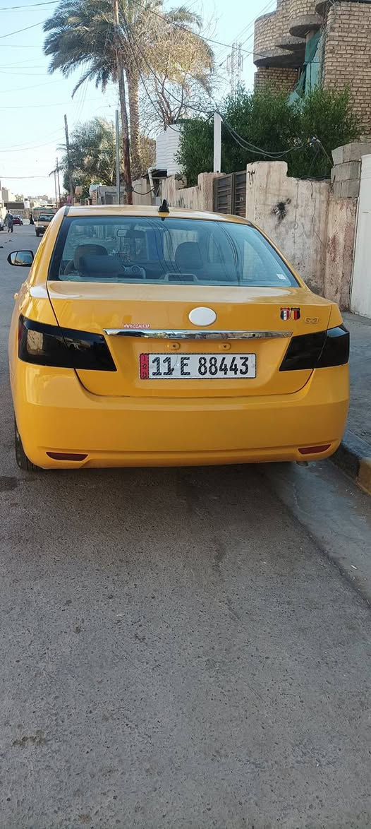 byd G3 
موديل 13 بسمي رقم بغداد محرك كورلا 1800 الحديث لا صرف ولا بخار كير اوتوماتيك بي خربطه صدر جديد مشط ستيرن جديد جام سلايت كله شغال لايت زنون تبريد ثلج تشغيل عن بعد كامله بس يحتاجلها كير 
السعر 48 وبيها مجال بغداد الحسينيه
 ‏‪0778 011 9289‬‏

