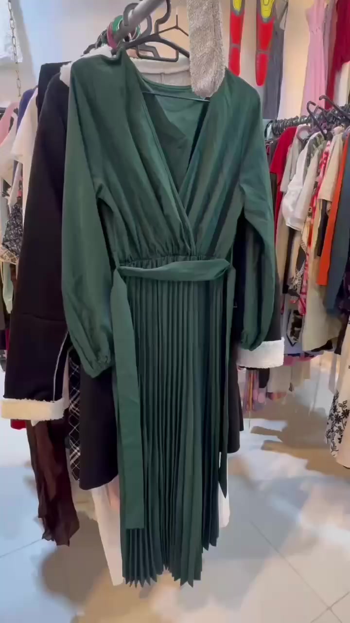 🔥 عروض جديدة ومفاجئة 🔥
من أمازون أبو أسد

 قضاء بلد / شارع المحيط
 مقابل صيدلية الحارث

✨ لا تفوّت الفرصة ✨
👗 قطعة الملابس النسائية فقط بـ 3,000 دينار
👟 الأحذية (أي حذاء داخل الأمازون) فقط بـ 5,000 دينار

👨‍👩‍👧‍👦 متوفر جميع الأقسام:
رجالي 👔
نسائي 👗
بناتي 👧
ولادي 👦

💥 أسعار منافسة وجودة ترضي الجميع


**إذا كنت صاحب هذا الإعلان وتريد حذفه لأي سبب، رجاءا أرسل رسالة إلى الدعم الفني**