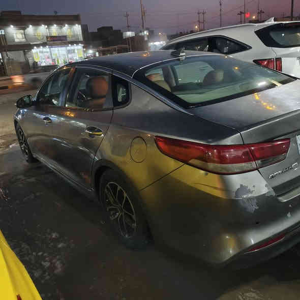 كيا اوبتما موديل  2018 بيه حالوب شوف العين بيه جاملغ خلفي الايسر نص فول  السياره استخدام شخصي السياره وارد امريكي السعر المطلوب 110 رقم   بغداد رقم التليفون *********** او***********
