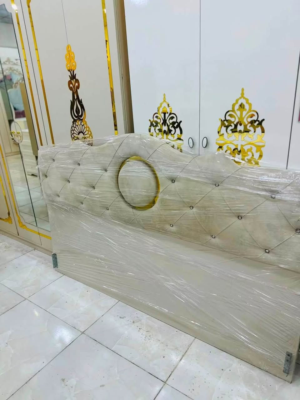 غرفه  نضيفه سعر مناسب   واتساب ***********
