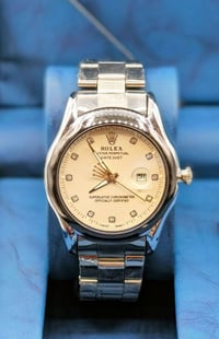 ساعات رولكس وباتك فلب اصليات بضمان سعر القطعه 25 والتوصيل مجاني للستفس...