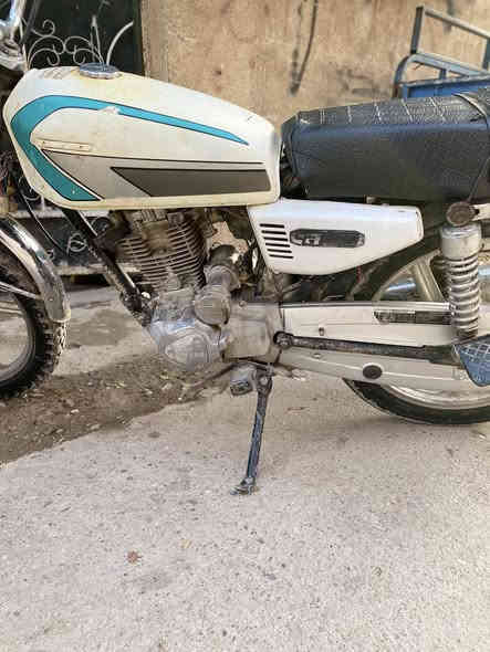 سلام عليكم دراجه للبع موديل 2010 اوراق  كامله  السعر 200بيهه مجال قليل ***********
