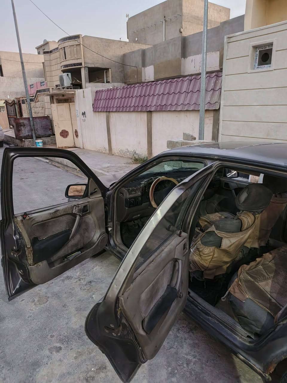 اوپل ڤكترا للبيع.
من رخصة الادمن.

موديل 1989 رقم نينوى الماني سنوية ب اسمي كوبون موجود المكينة 1600 دوش معمرة بس تعمير مضبوط  والگير مضبوط السيارة دوائرها ما مصلحة ضربتها صندوك 

 الكهربائيات كله شغاله عدا (الايسي) ،

السعر 32 وبيه مجال.

الرقم واتساب:

***********
