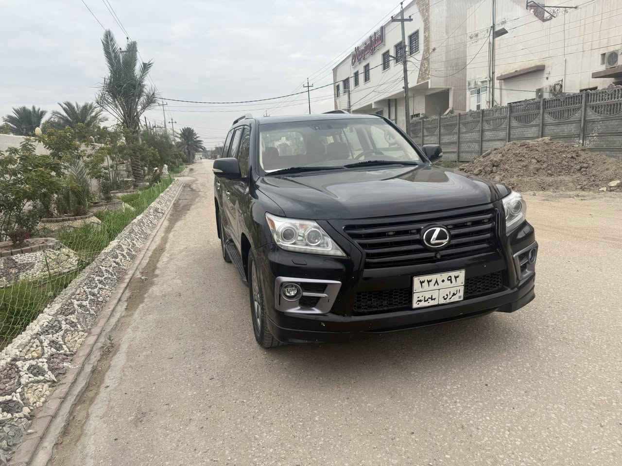 السلام عليكم لكزز 2008 بريم فول مواصفات جكات كراسي كهرباء جنطه كهرباء فول مواصفات كير مكينه حداديه تايرات جاهزه على اخر شي تحويل مباشر السعر 285 وبيها مجال السياره بيها صبغ بنيد فقط بدون دواخل بدون اي نقص اخوان كاتب كلشي اقره المنشور زين واليعجبه يتصل وعيوني اله والميعجبه يعبرها بكلمه طيبه
***********للاستفسار 
عنواني بابل الحله
