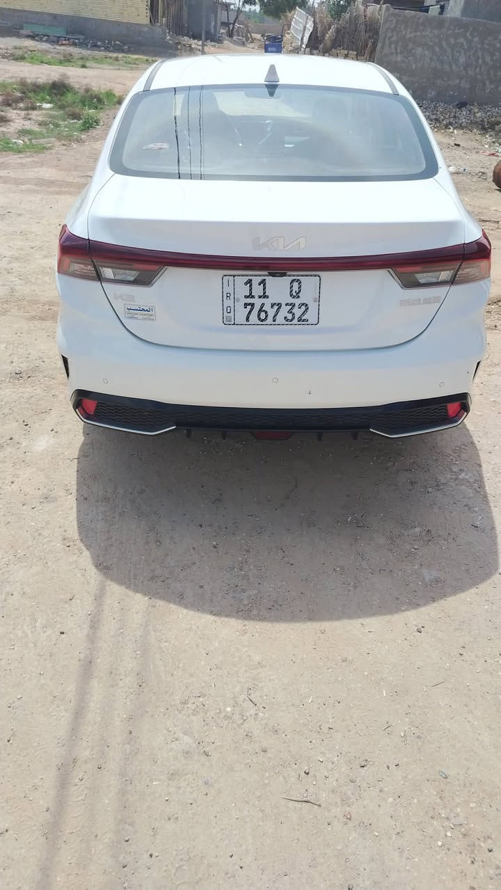 السلام عليكم بيع سياره كيا 3 موديل 2024 بيها طخا بل بنيد وطاك الايرباك والباقي مكفول رقم بغداد السياره بصمه العنوان بابل مسيب الشراي يتصل ***********
***********
