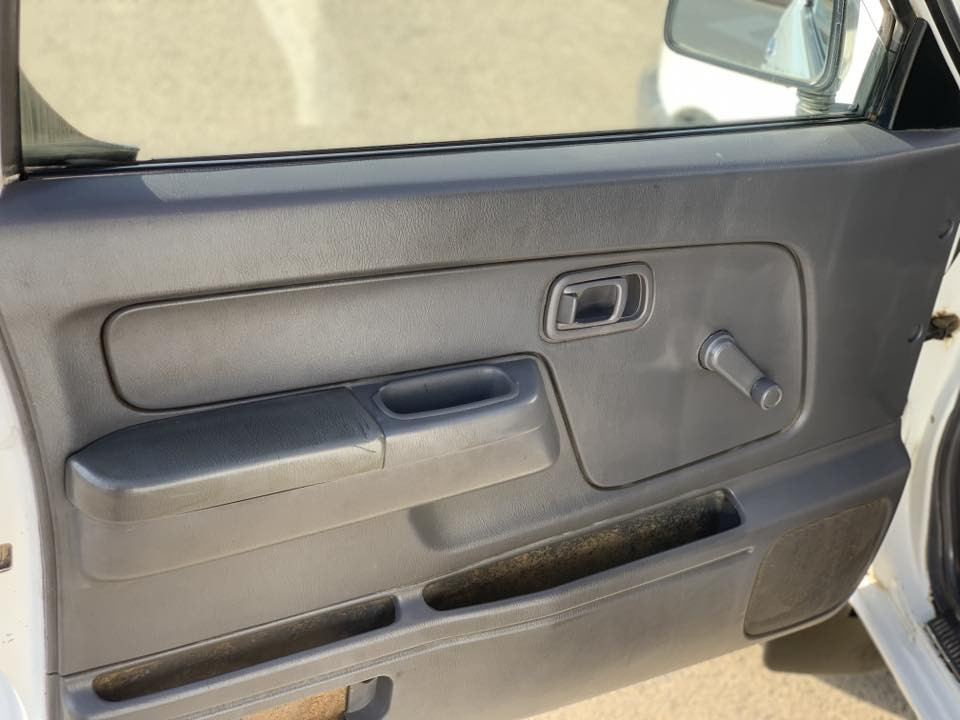 السلاموعەلەیکوم نیسان پیکاب بۆ فرۆشتن تەبریدو پاوەر مۆدیل 2002زێت مەکینە کابرێتە نرخی 85 گەڵا سەنەی دوو ساڵە بەسەر چووە
شوێن سلێمانی چوار چرا ژ.م ***********
